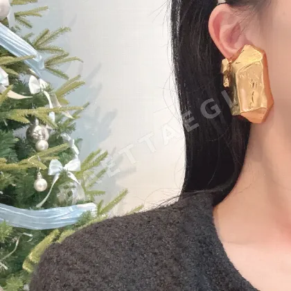 생로랑 심플 디자인 귀걸이 65472
