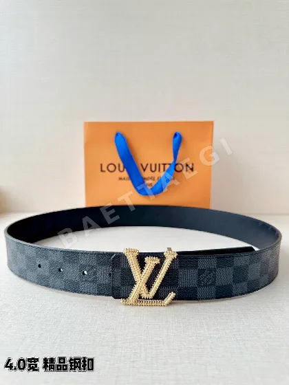 루이비통 LV 이니셜 스터드 리버서블 가죽 벨트 57707