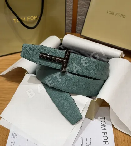 톰포드 그레인 송아지가죽 TF T 버클 벨트 38mm 180581