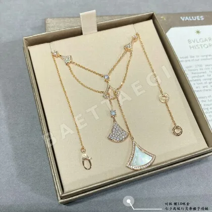 불가리 목걸이 64888 Bvlgari Necklace