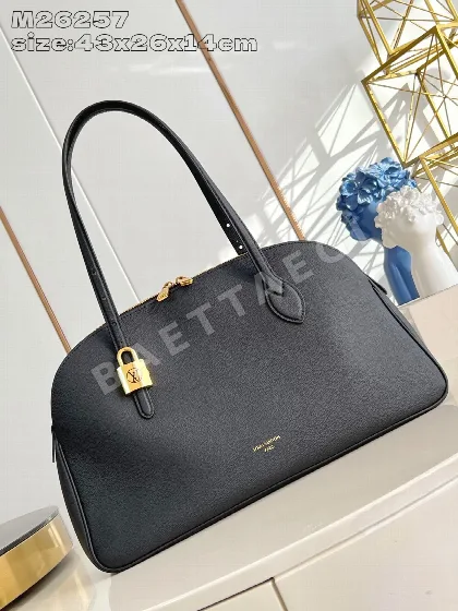 루이비통 로우키 더플 토트 가방 M26257
