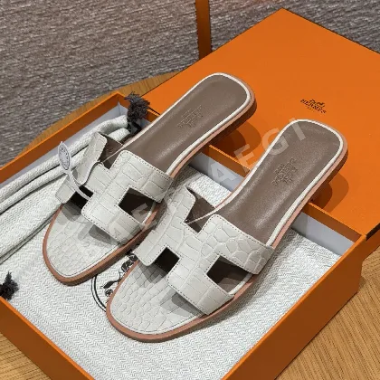 에르메스 오란 슬리퍼 샌들 117391