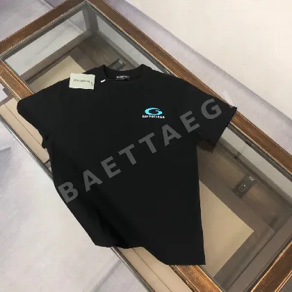 발렌시아가 여성 코튼 반팔 티셔츠 88678