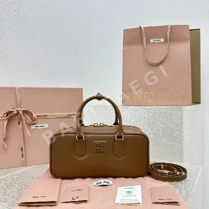 미우미우 가방 68041