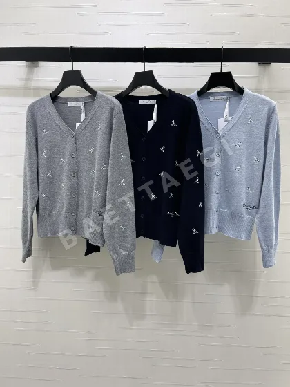디올 오각별 자수 울 니트 V넥 가디건 153644