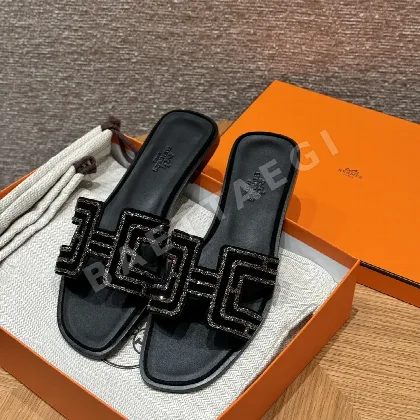 에르메스 오란 슬리퍼 117426