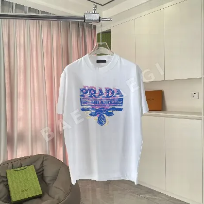 프라다 퍼스널라이즈드 레터 로고 반팔 티셔츠 53769