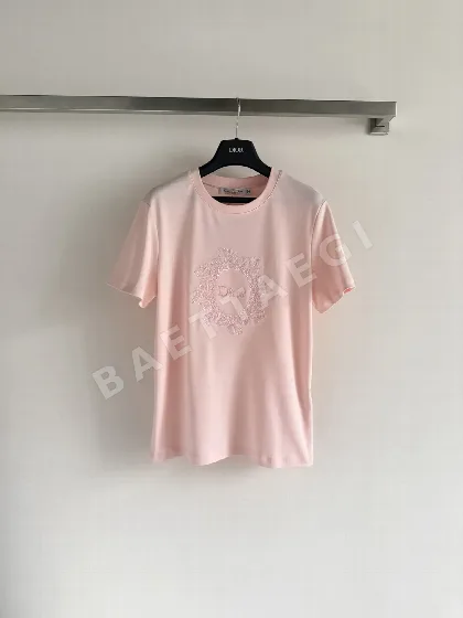 디올 여성 자수 플라워 코튼 반팔 티셔츠 레플리카 45629