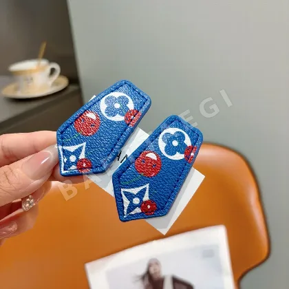 루이비통 로고 헤어 클립 세트 184142