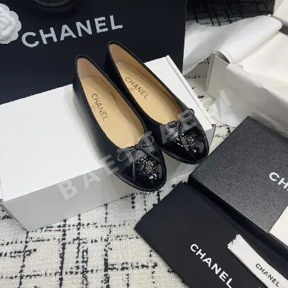 샤넬 리본 장식 클래식 플랫 슈즈 94681