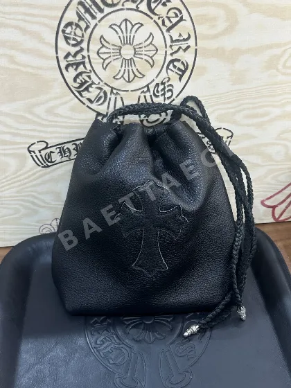 크롬하츠 크로스 무늬 버킷백 117303