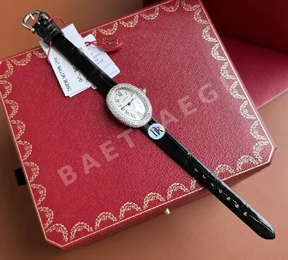 까르띠에 베누아 DR공장 쿼츠 무브먼트 다이아 악어가죽 블루 블랙 화이트 레플리카 42643 Cartier
