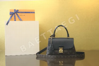 루이비통 마들렌 BB 가방 M27511
