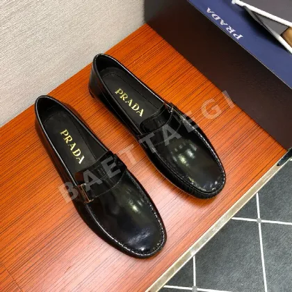 프라다 남성용 클래식 드라이빙 로퍼 123019