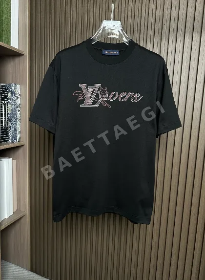 루이비통 크루넥 피마 코튼 반팔 티셔츠