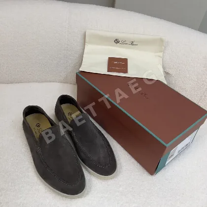 로로피아나 스웨이드 발수 가공 로퍼 94390