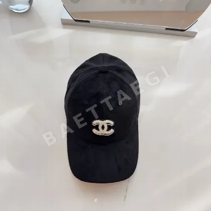 샤넬 벨벳 베이스볼 모자 82494