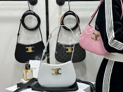 셀린느 BEY 로고 프린트 가죽 가방 86375
