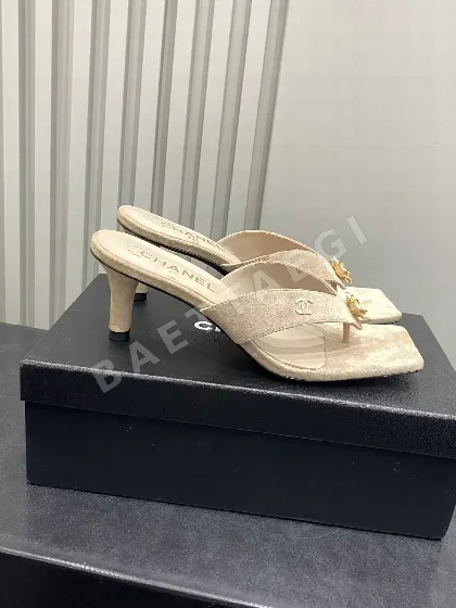샤넬 카멜리아 스퀘어토 플립플랍  143719 Chanel 