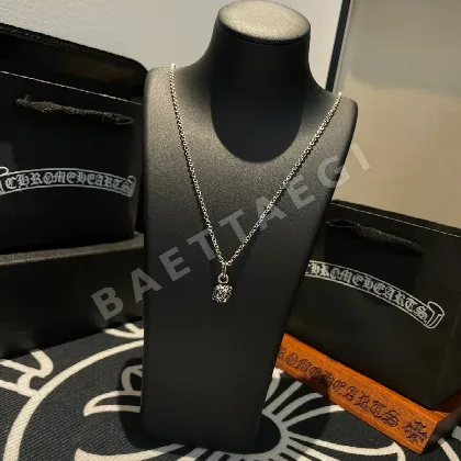 크롬하츠 크로스 플라워 볼 펜던트 목걸이 124852