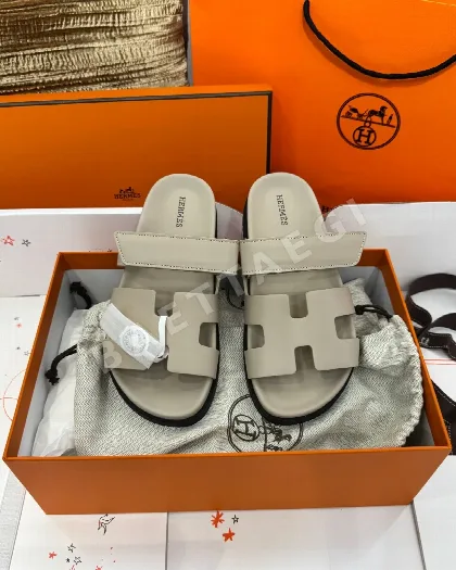 에르메스 시프레 샌들 80098