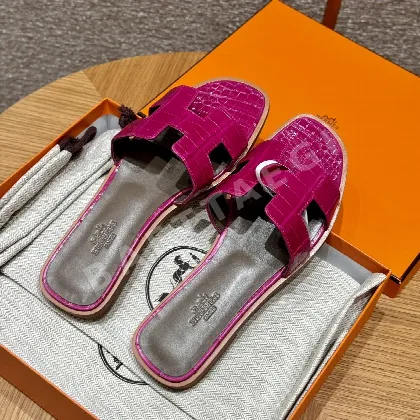 에르메스 오란 악어가죽 샌들 117474