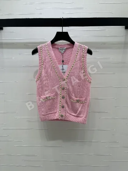 샤넬 가죽 체인 장식 브이넥 니트 베스트 19015