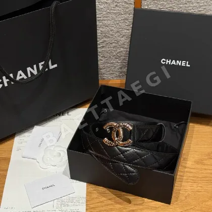 샤넬 더블 C 메탈 로고 램스킨 벨트 174264