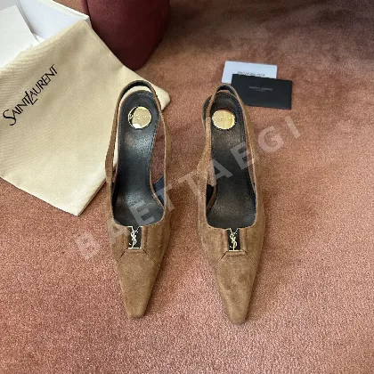 생로랑 금장 장식 뾰족 앞코 힐 149723