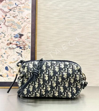 디올 심플 버킷백 105932
