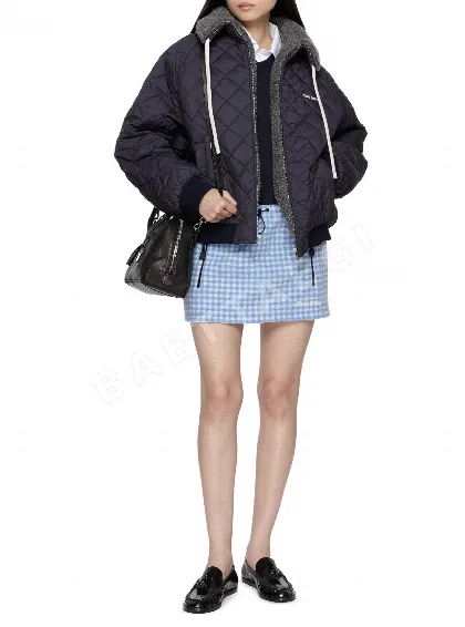 미우미우 다이아몬드 퀼팅 코튼 여성 자켓 163788