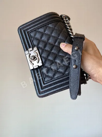 샤넬 르보이 스몰 캐비어 가방 35957